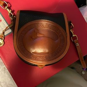 dooney and bourke crossbody